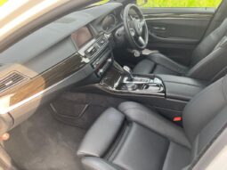 
										BMW 5-serie DBA-XG28(528i) 2015 full									