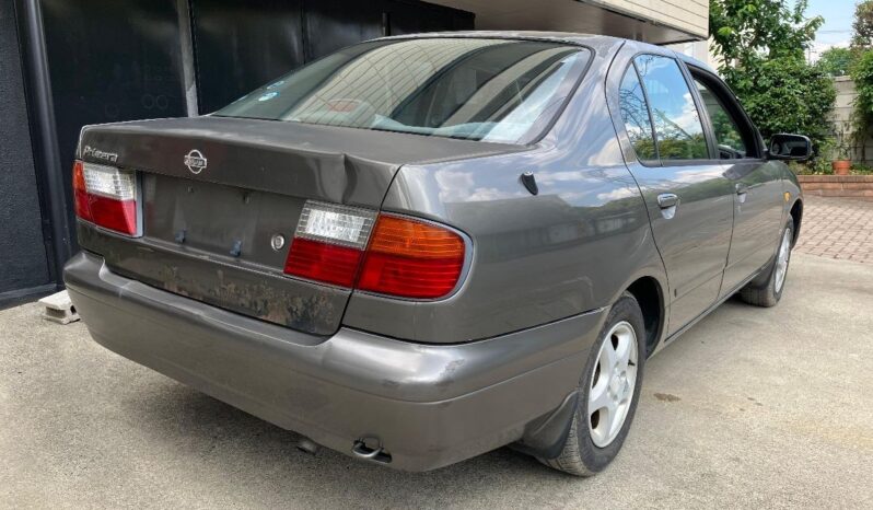 
								Nissan Primera E-HP11 1995 full									