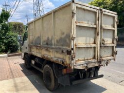 
										Isuzu ELF KK-NKR66ED 2000 full									