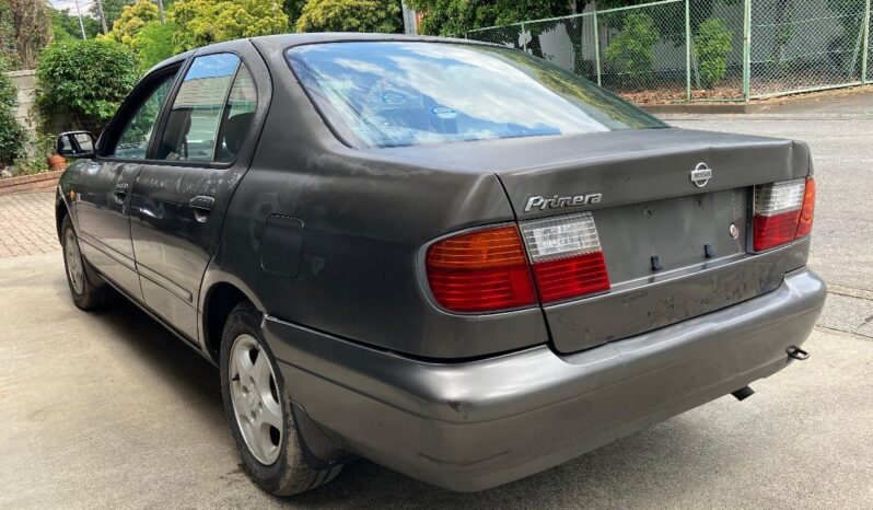 
								Nissan Primera E-HP11 1995 full									