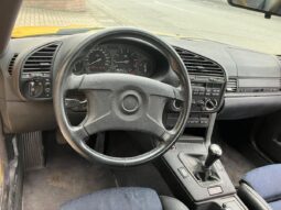 
										BMW 318i 1996 full									