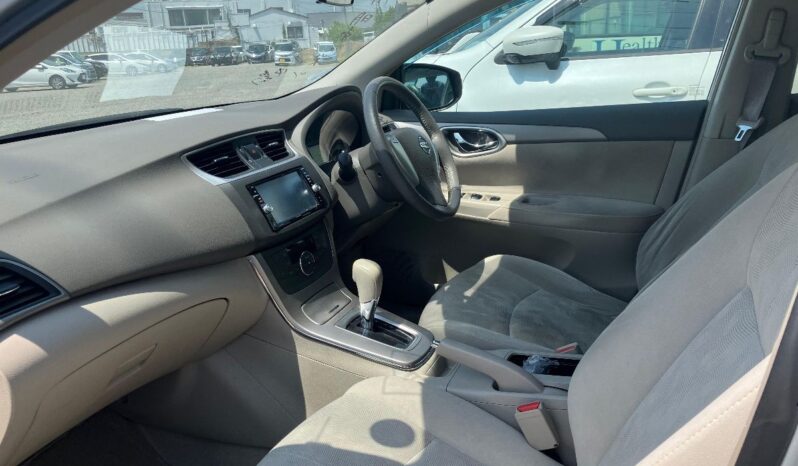 
								Nissan Sylphy X DBA-TB17 2016 full									